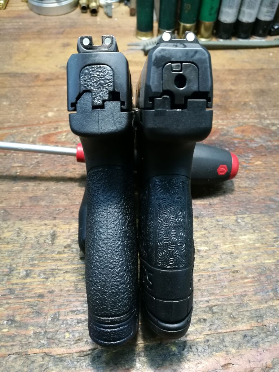 Comparativa anchura Walther PPS M2 y Smith & Wesson M&P Shield